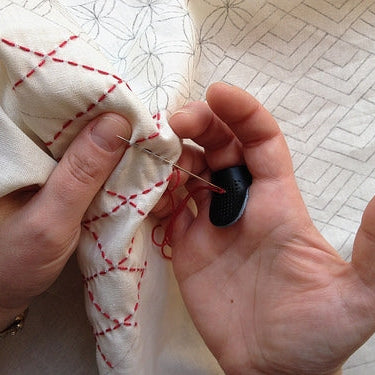 Sashiko Fingerborg Läder