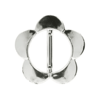 Blomformat bältesspänne silver - Knappnålen